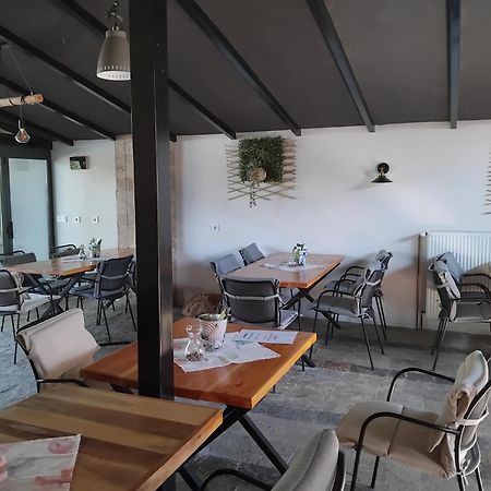 D Villa Mineralni Bani Buitenkant foto