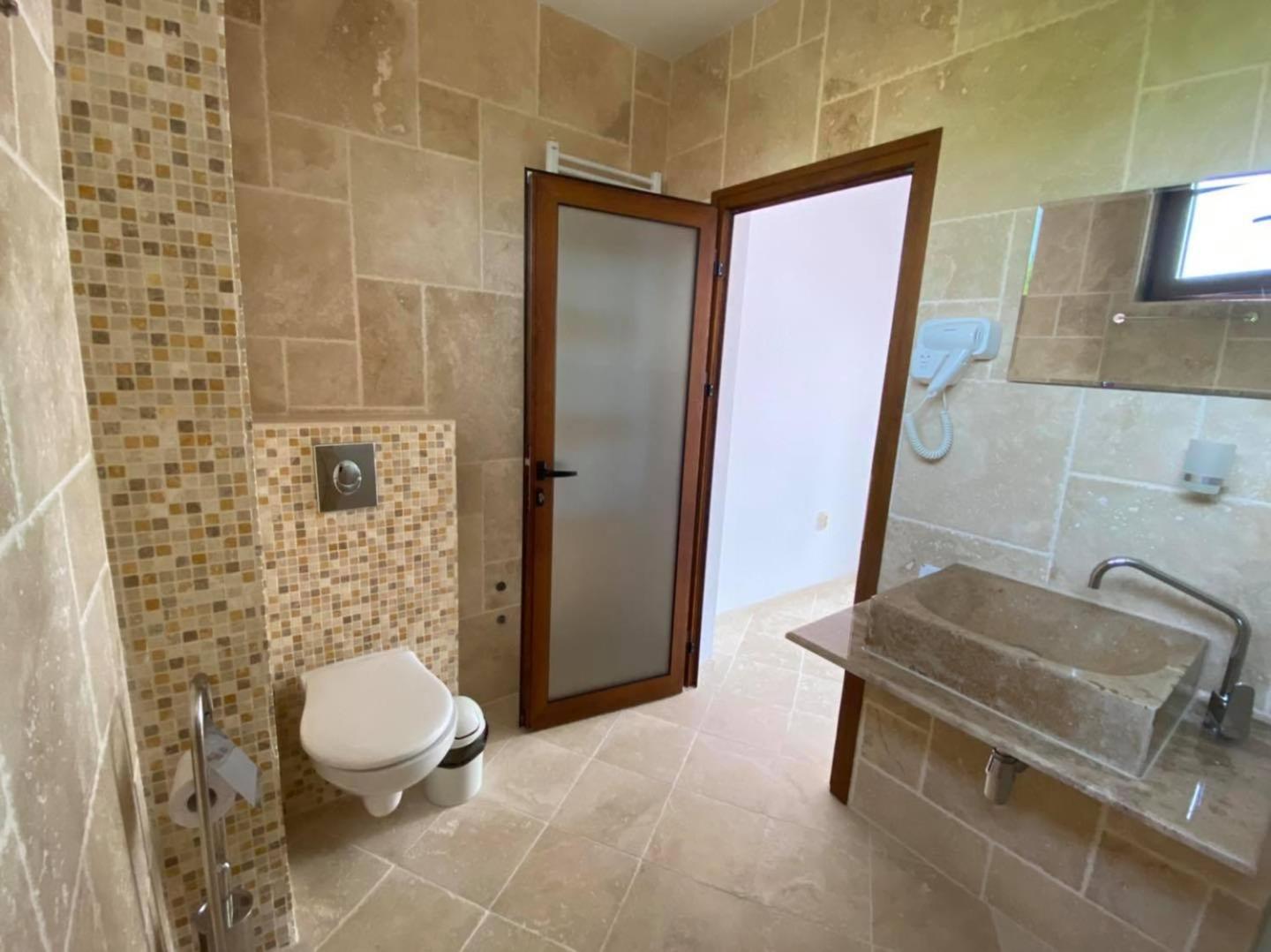 D Villa Mineralni Bani Buitenkant foto